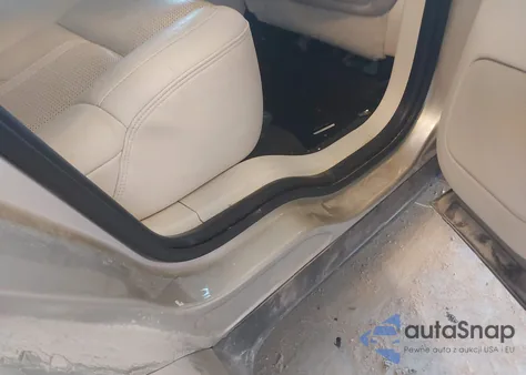 2011 Lincoln Mks Ecoboost z USA, uszkodzony, nr VIN 1LNHL9FT9BG605625